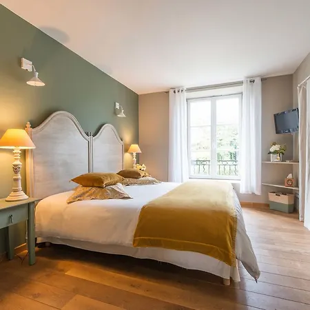 Entre Hotes Bed and breakfast 3*