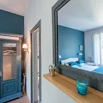 Bed & Breakfast Entre Hotes 3*