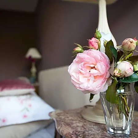 Entre Hotes Bed & Breakfast