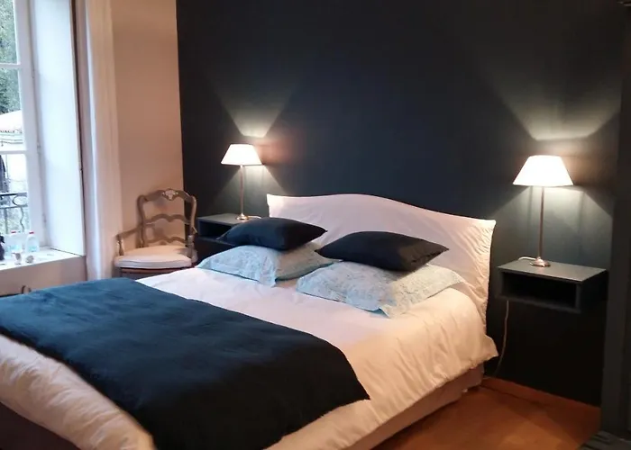 Bed & Breakfast Entre Hotes 3*