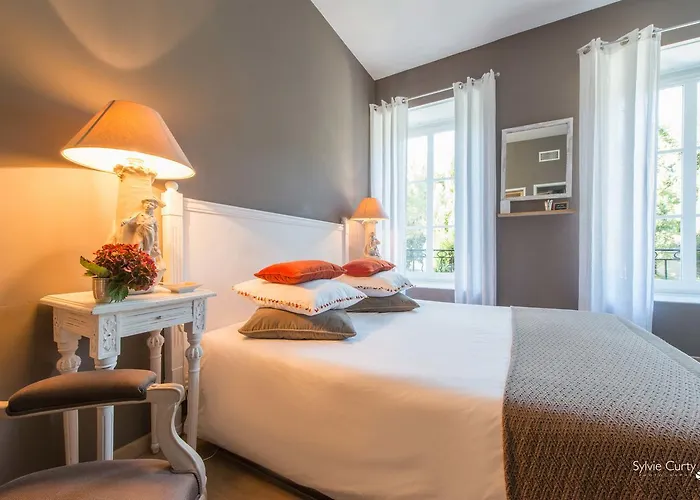 Bed & Breakfast Entre Hotes 3*