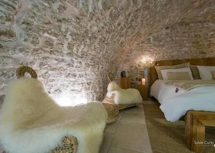 Bed & Breakfast Entre Hotes La Rochelle (Charente-Maritime)