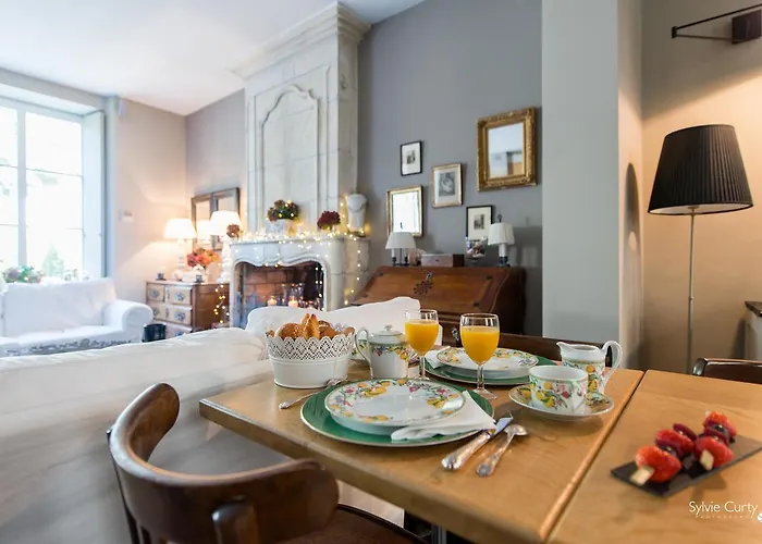 Entre Hotes La Rochelle (Charente-Maritime)